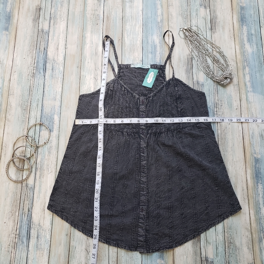 🎉🛍HP🛍🎉Maurices Tank!!!!!! - Picture 3 of 8